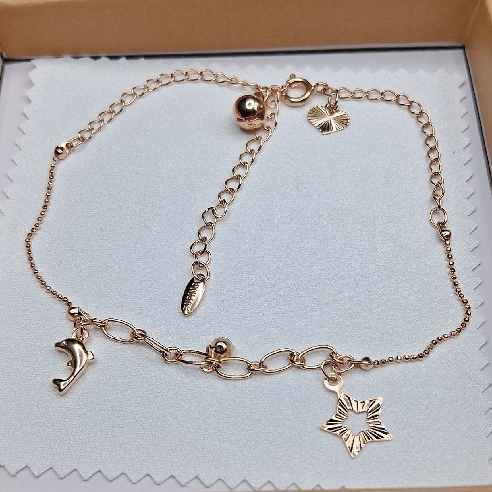 Ankle Bracelet‎ With Charms: Bell, Dolphin, Star, Heart.
